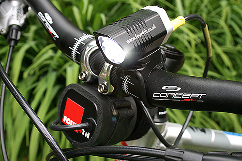 High-performance LED bicycle lamp